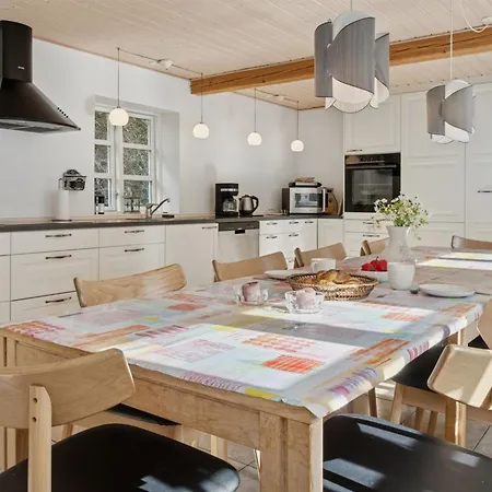Sigbritt - 3-7km From The Sea By Interhome Tatil Evi Neksø