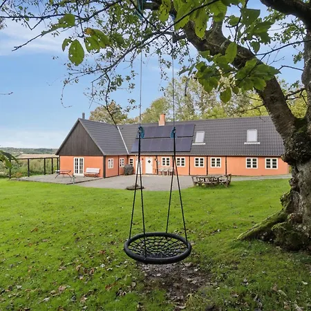 Sigbritt - 3-7km From The Sea By Interhome