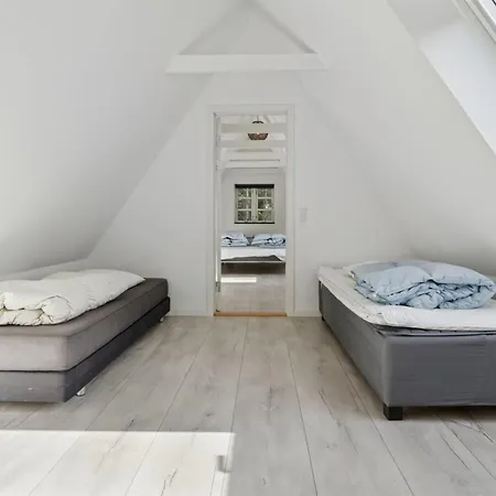 Sigbritt - 3-7km From The Sea By Interhome